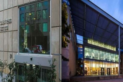 ie Business School Gebäude